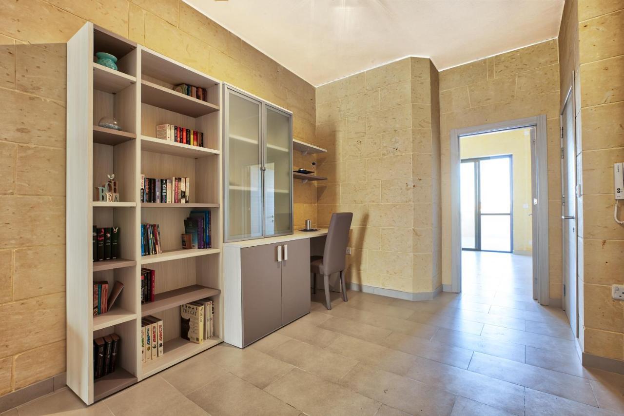 شقة Summer Fields Penthouse With Amazing Views سانّات المظهر الخارجي الصورة